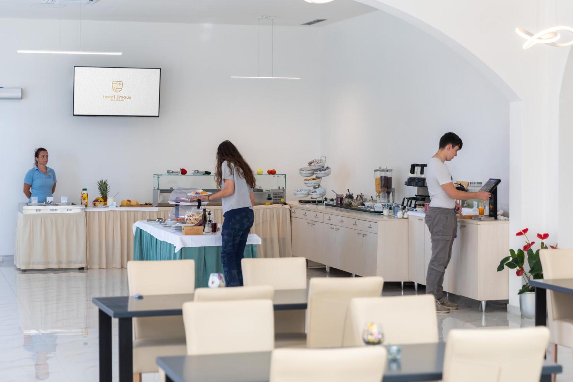 Hotel Emaus Novigrad Istria Kültér fotó