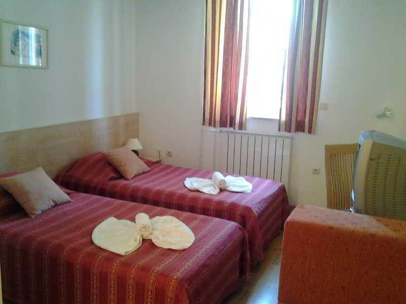 Hotel Emaus Novigrad Istria Kültér fotó